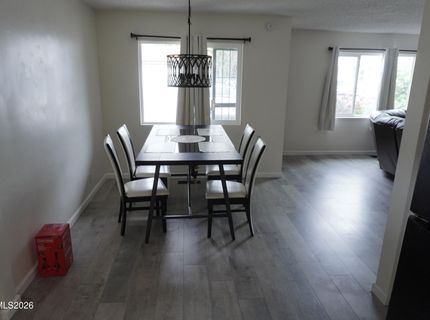 1570 Radcliffe Drive, Reno, NV 89502 Photo