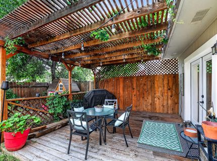 1735 Catham Lane, Sparks, NV 89434 Photo