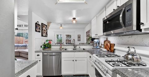 1735 Catham Lane, Sparks, NV 89434 Photo