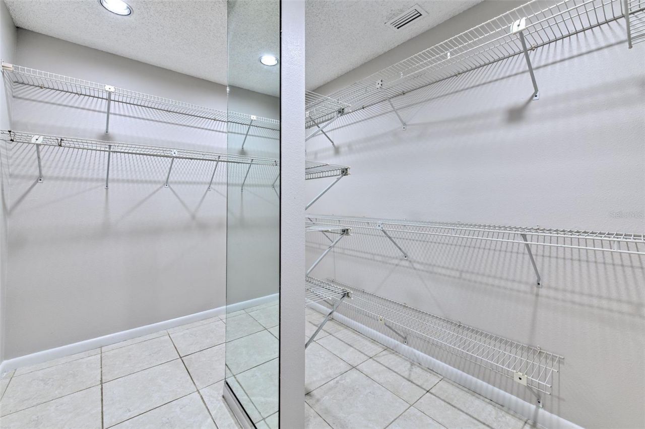 1704 Cape Bend Avenue, Tampa, FL 33613 Photo