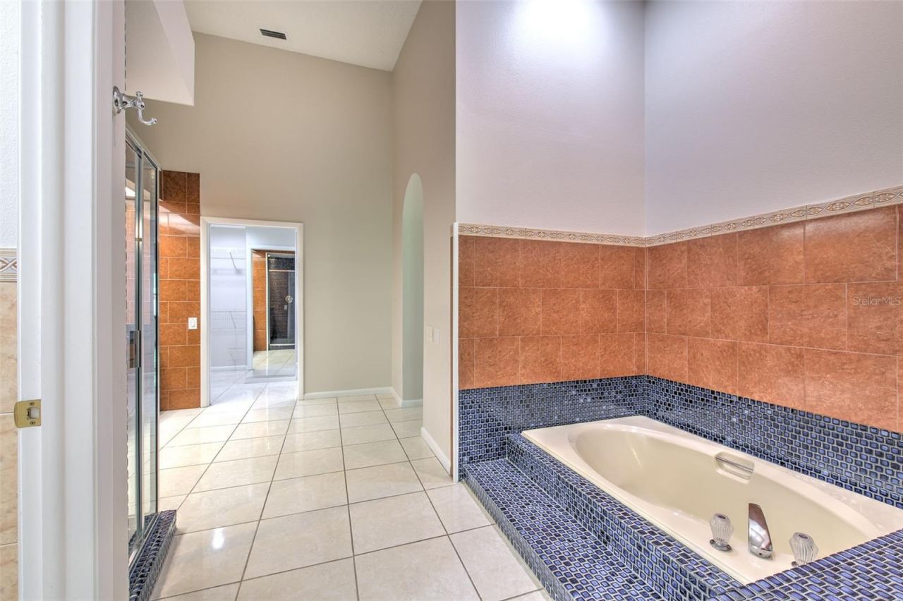 1704 Cape Bend Avenue, Tampa, FL 33613 Photo
