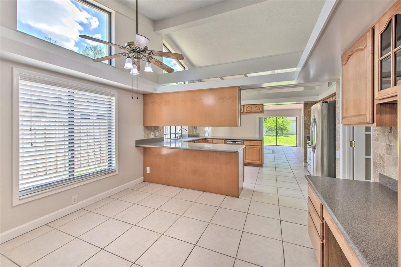 1704 Cape Bend Avenue, Tampa, FL 33613 Photo