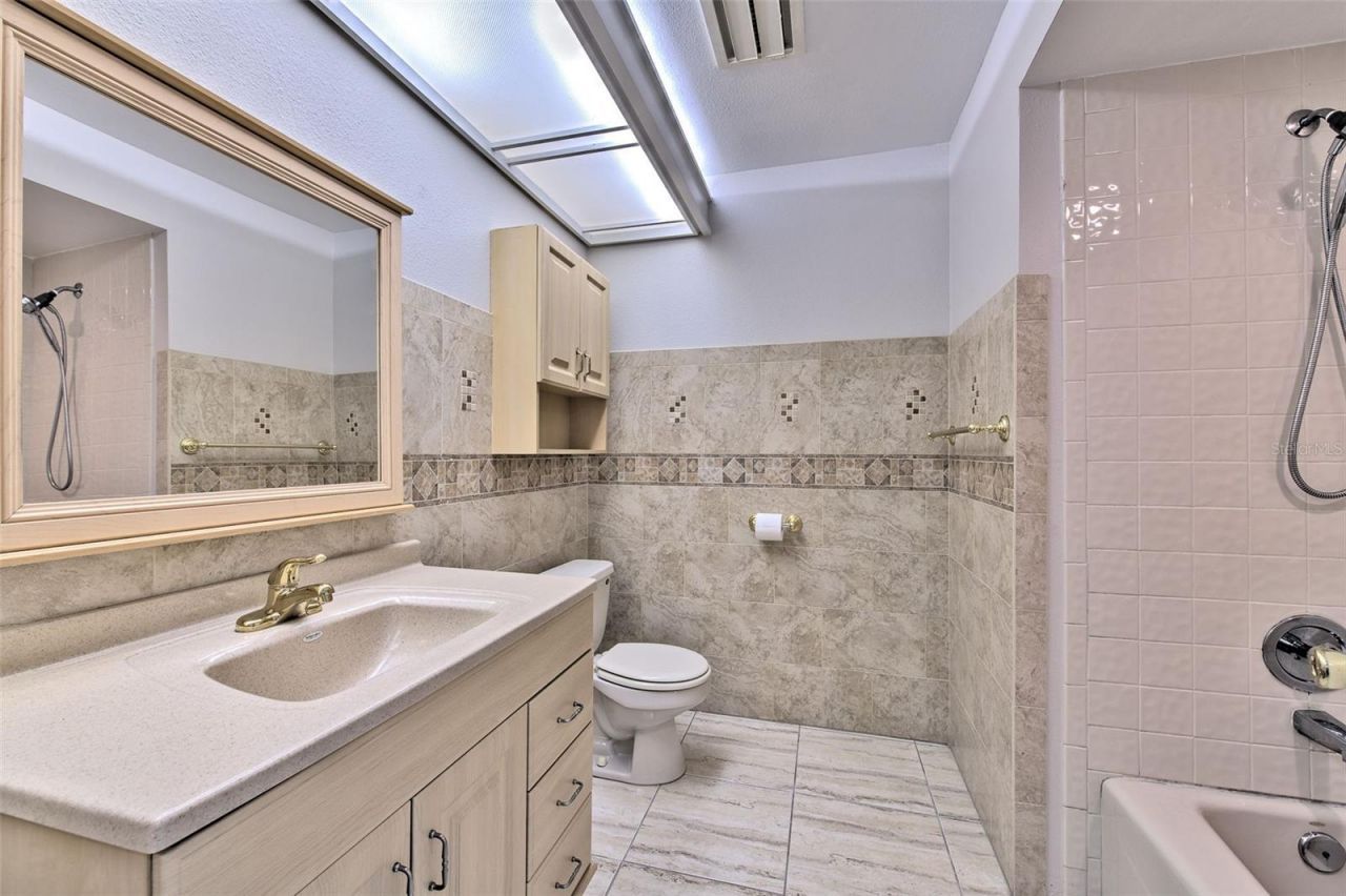 1704 Cape Bend Avenue, Tampa, FL 33613 Photo