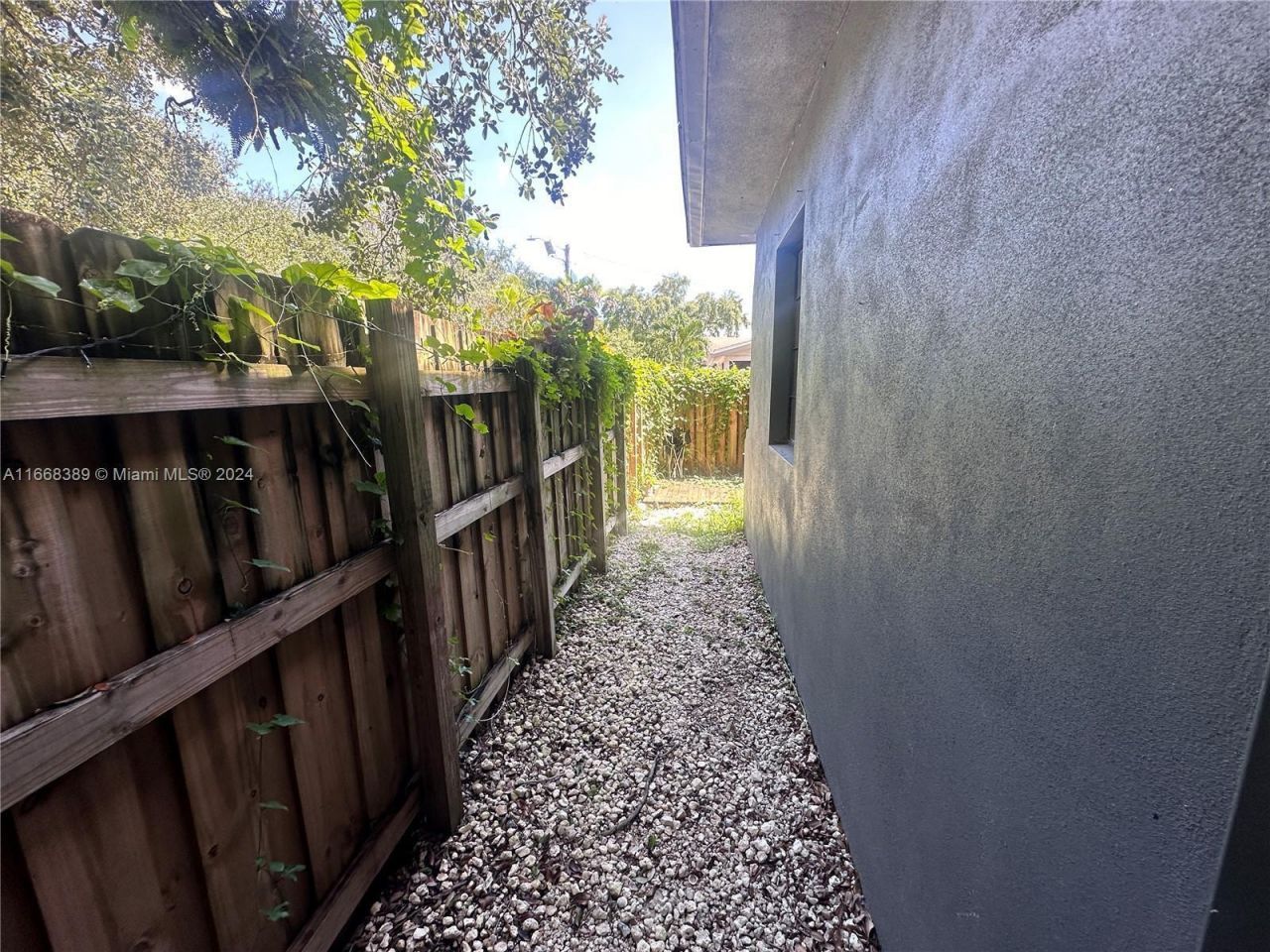 1418 SW 27th Street, Unit 1, Fort Lauderdale, FL 33315 Photo