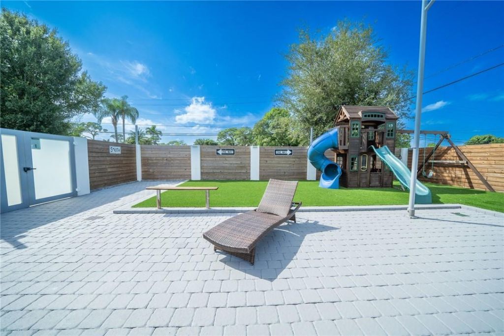 15276 Harrison Road, Delray Beach, FL 33484 Photo