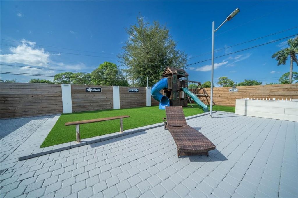 15276 Harrison Road, Delray Beach, FL 33484 Photo