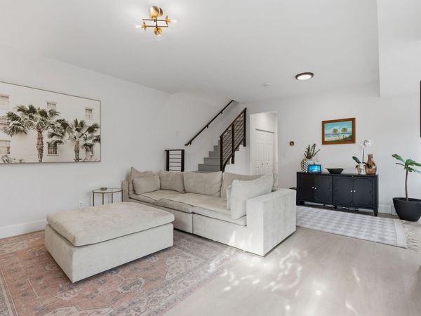 645 NW 2nd Avenue, Fort Lauderdale, FL 33311