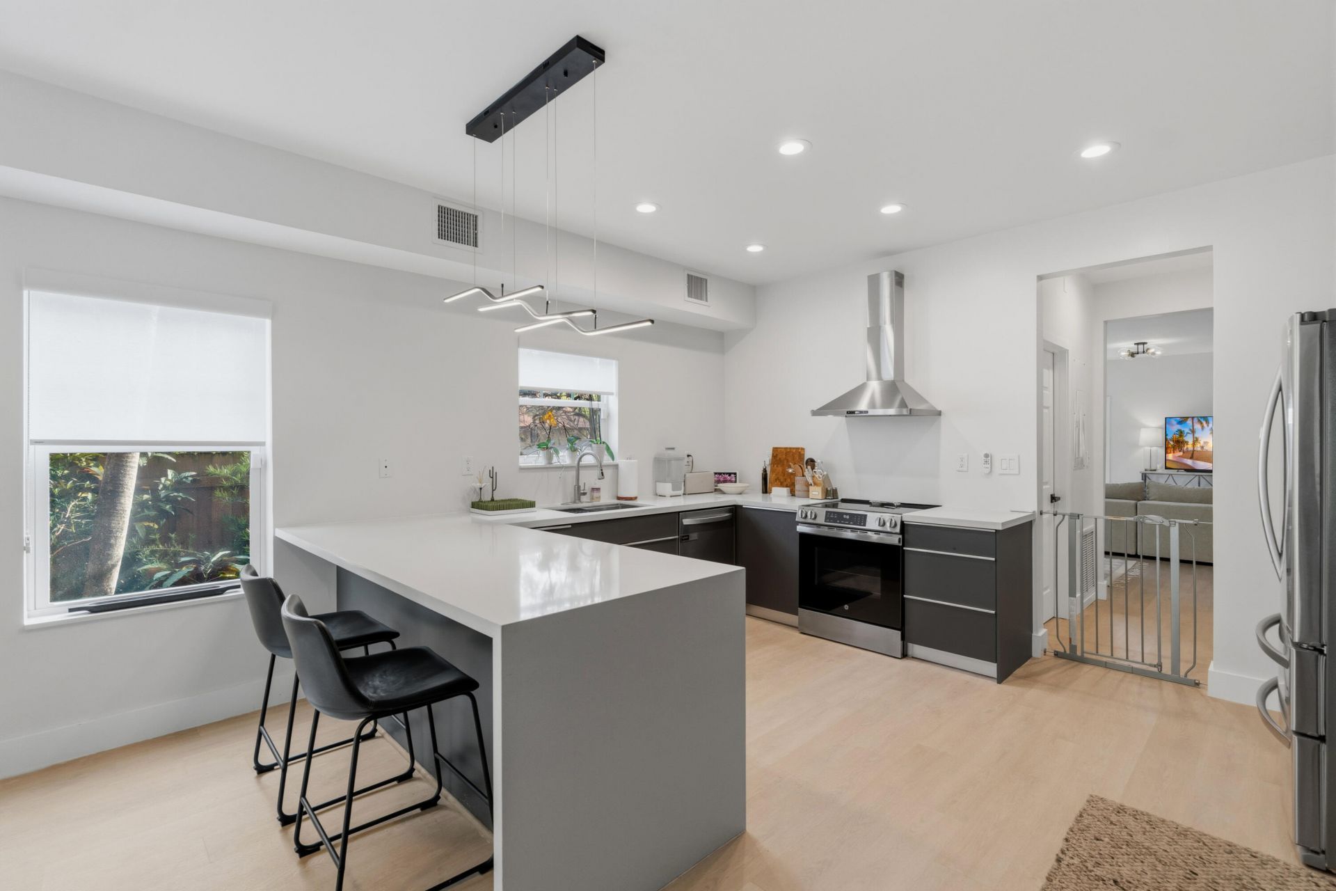 645 NW 2nd Avenue, Fort Lauderdale, FL 33311 Photo