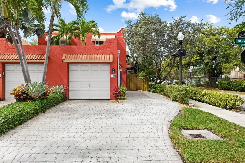 645 NW 2nd Avenue, Fort Lauderdale, FL 33311 Photo