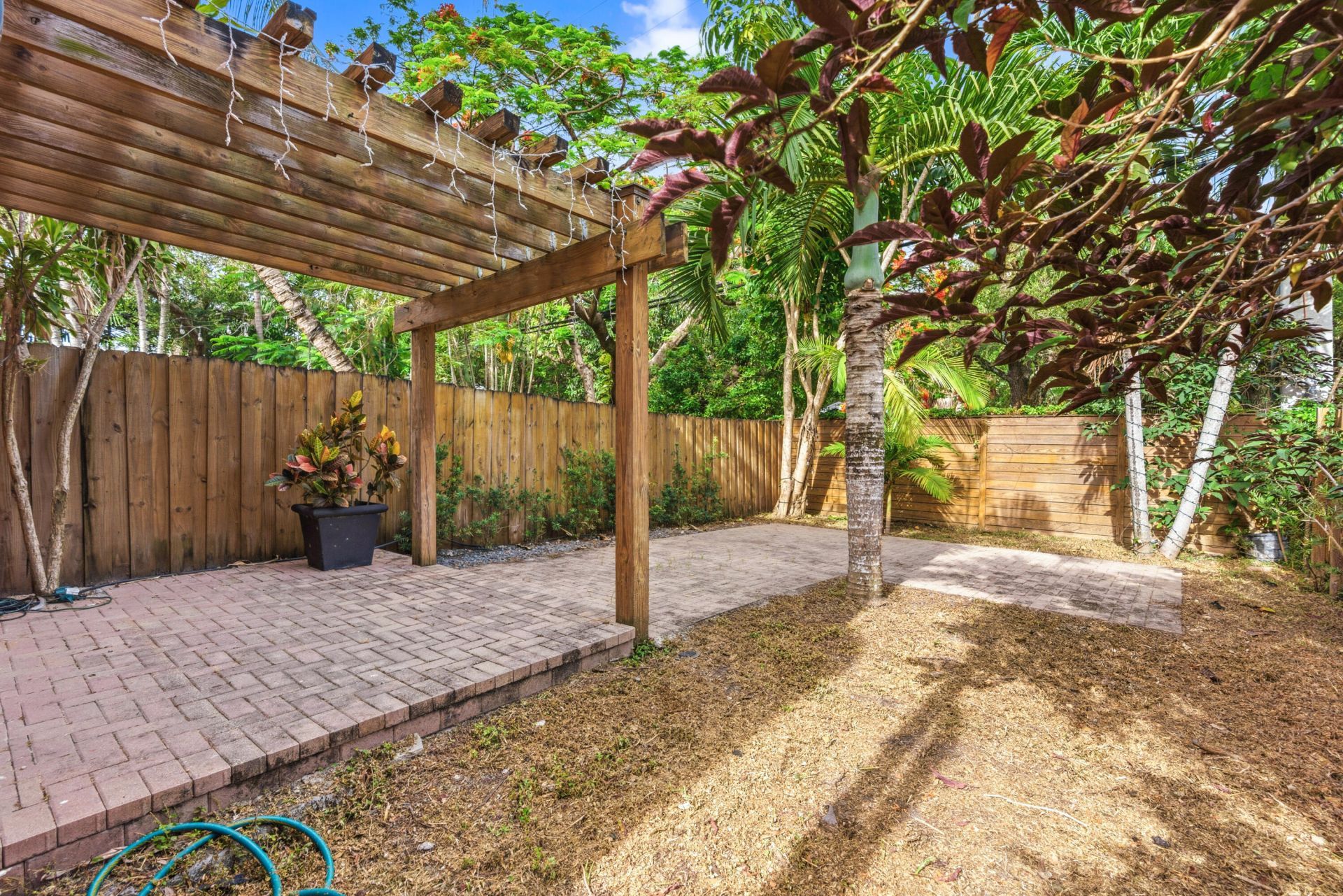 645 NW 2nd Avenue, Fort Lauderdale, FL 33311 Photo