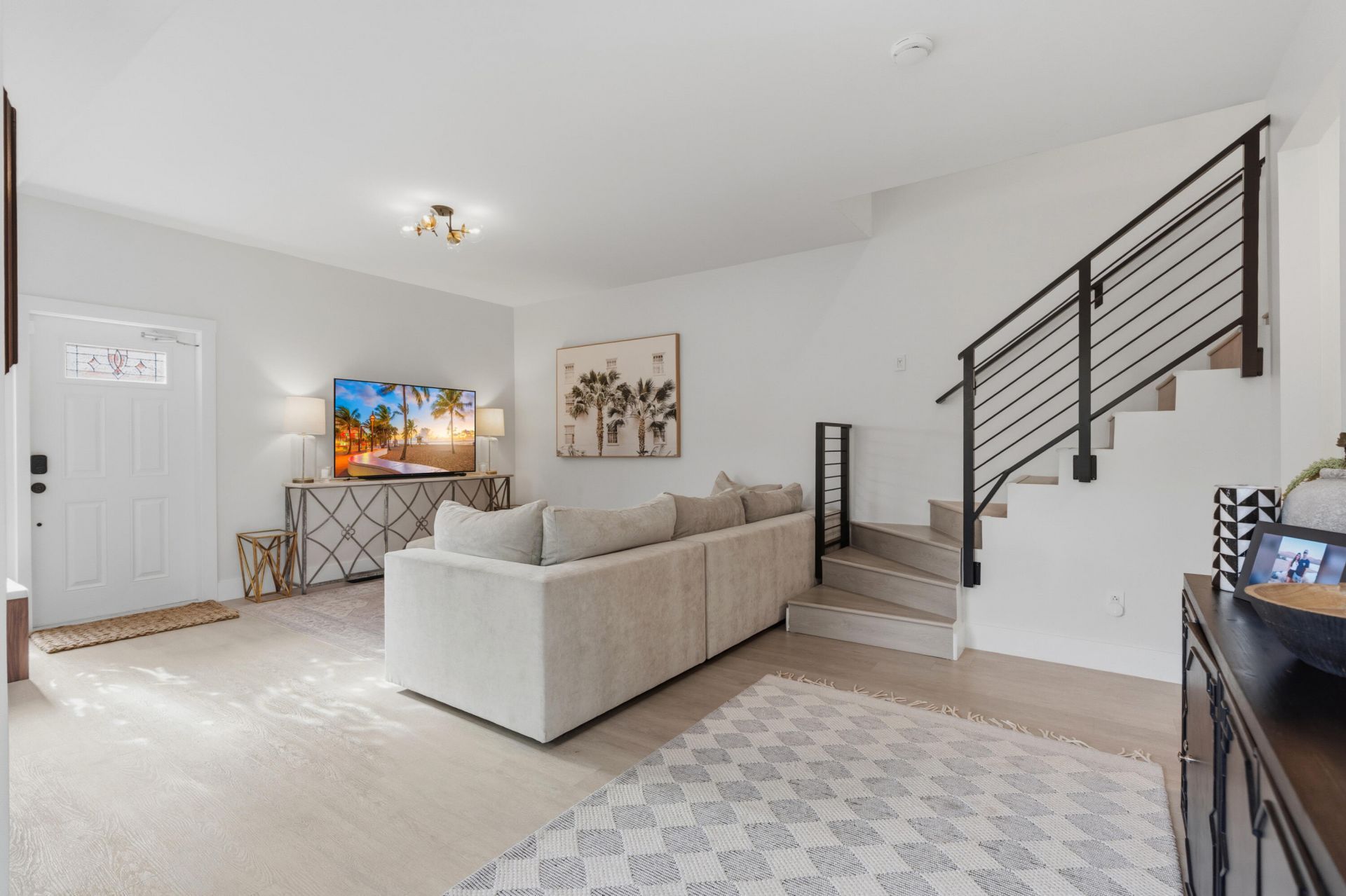 645 NW 2nd Avenue, Fort Lauderdale, FL 33311 Photo