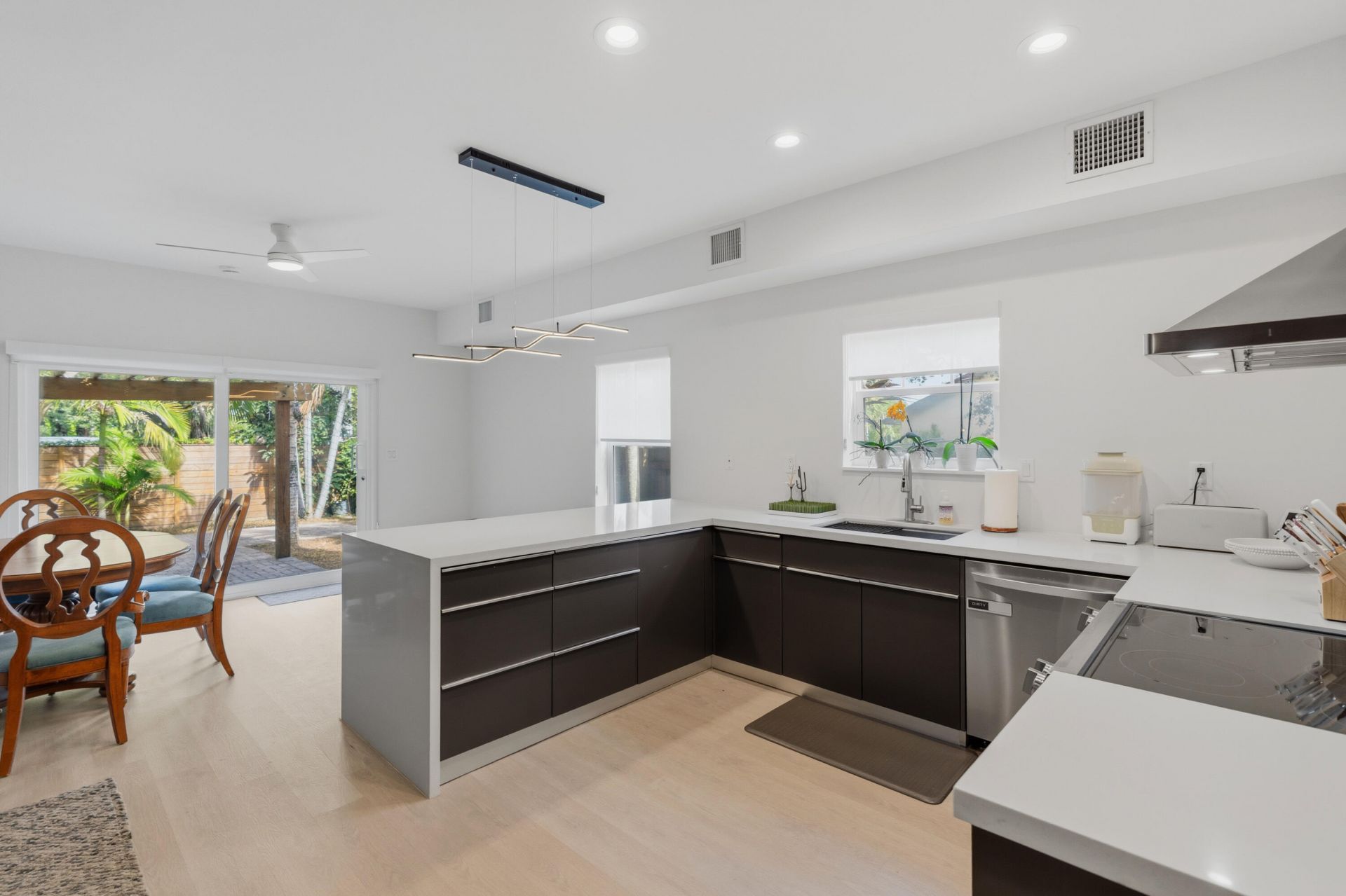 645 NW 2nd Avenue, Fort Lauderdale, FL 33311 Photo