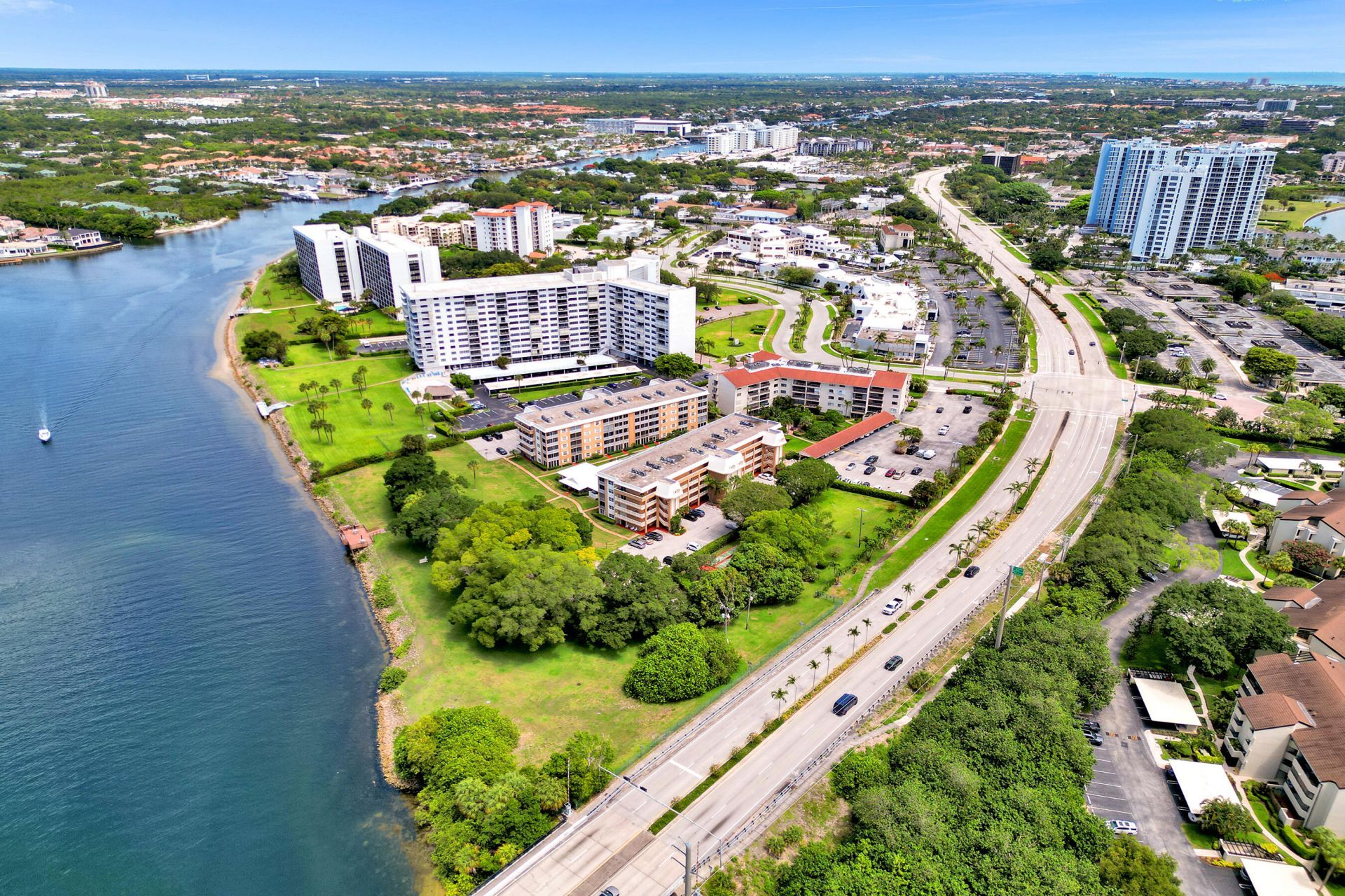 304 Golfview Road, Unit 304, North Palm Beach, FL 33408 Photo