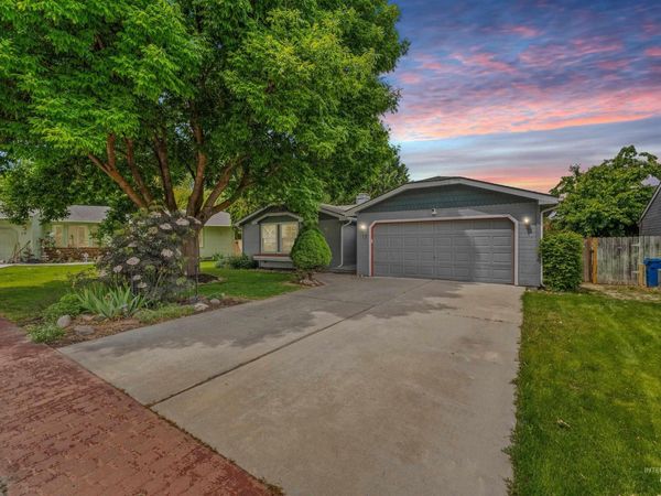 17 S Cobblestone Ct., Nampa, ID 83651