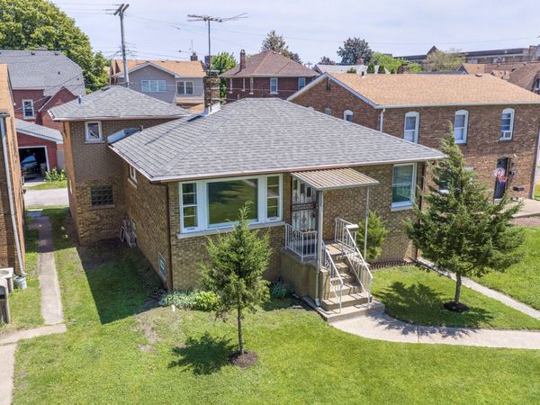 1829 Calumet Avenue , Whiting, IN 46394