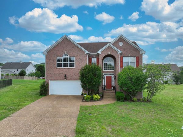102 Lance Park Cir , Goodlettsville, TN 37072