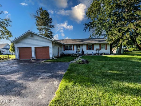 5681 W Tiffin Street , Bascom, OH 44809