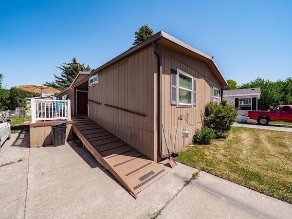 2167 Pinewood Dr, Idaho Falls, ID 83401