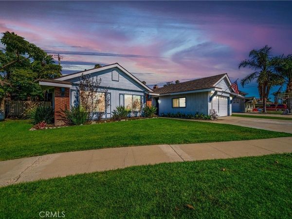 3140 Coolidge Avenue, Costa Mesa, CA 92626