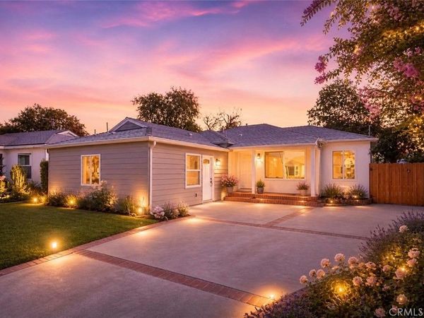 6714 Jellico, Lake Balboa, CA 91406