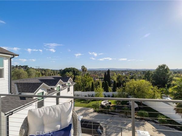 18806 Winnwood, Santa Ana, CA 92705