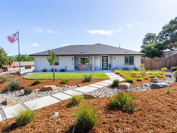 8550 El Corte, Atascadero, CA 93422