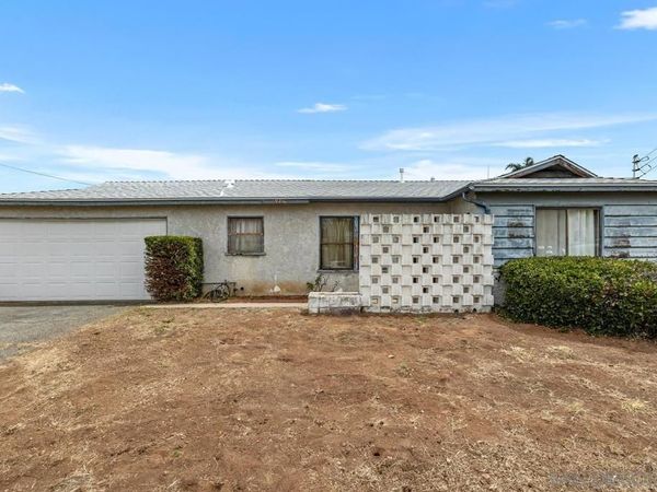 9218 Ellenbee Road, Santee, CA 92071