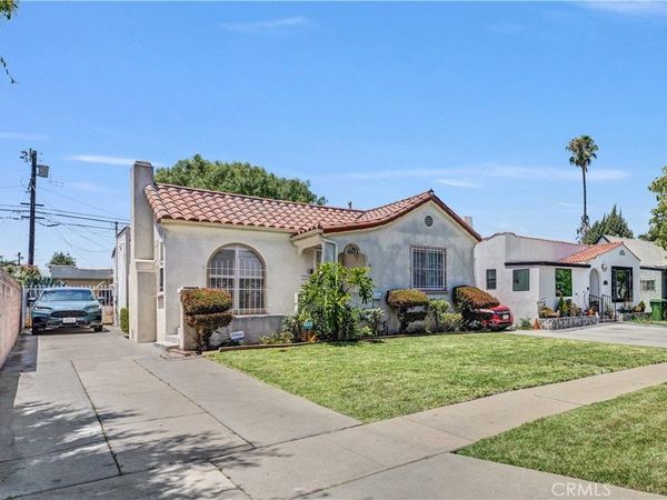 7527 S Hobart, Los Angeles, CA 90047