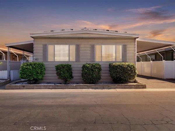 300 N Rampart, Unit 195, Orange, CA 92868