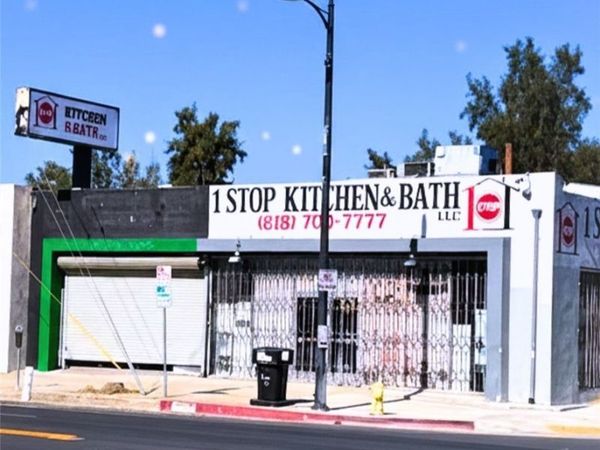 7059 Reseda , Reseda, CA 91335