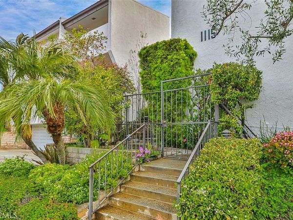 1115 19th, Santa Monica, CA 90403