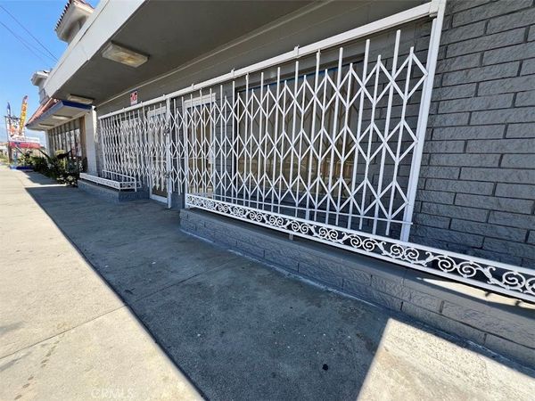 1719 W Base Line Street, San Bernardino, CA 92411