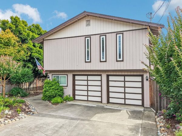870 W J Street, Benicia, CA 94510