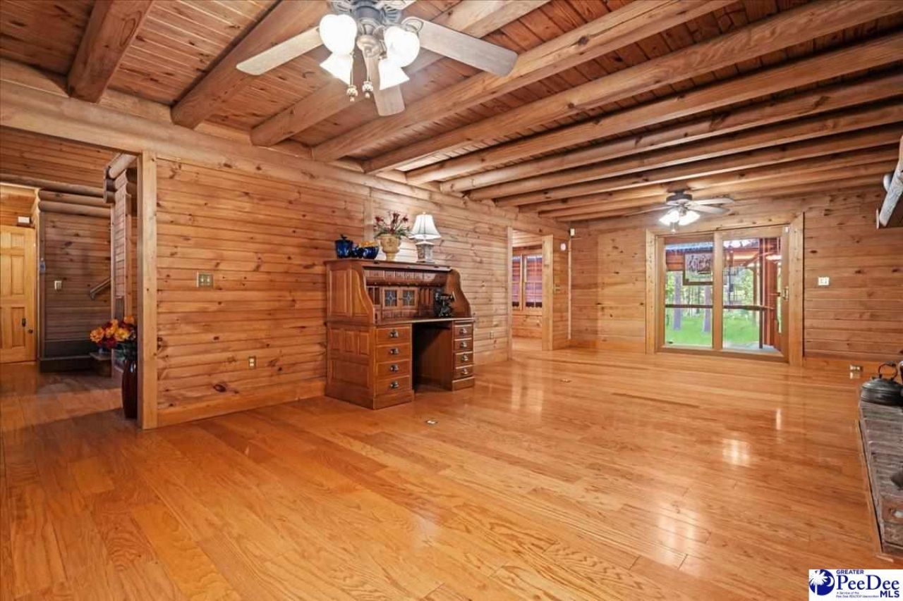 1804 Oakhill Court Photo 16