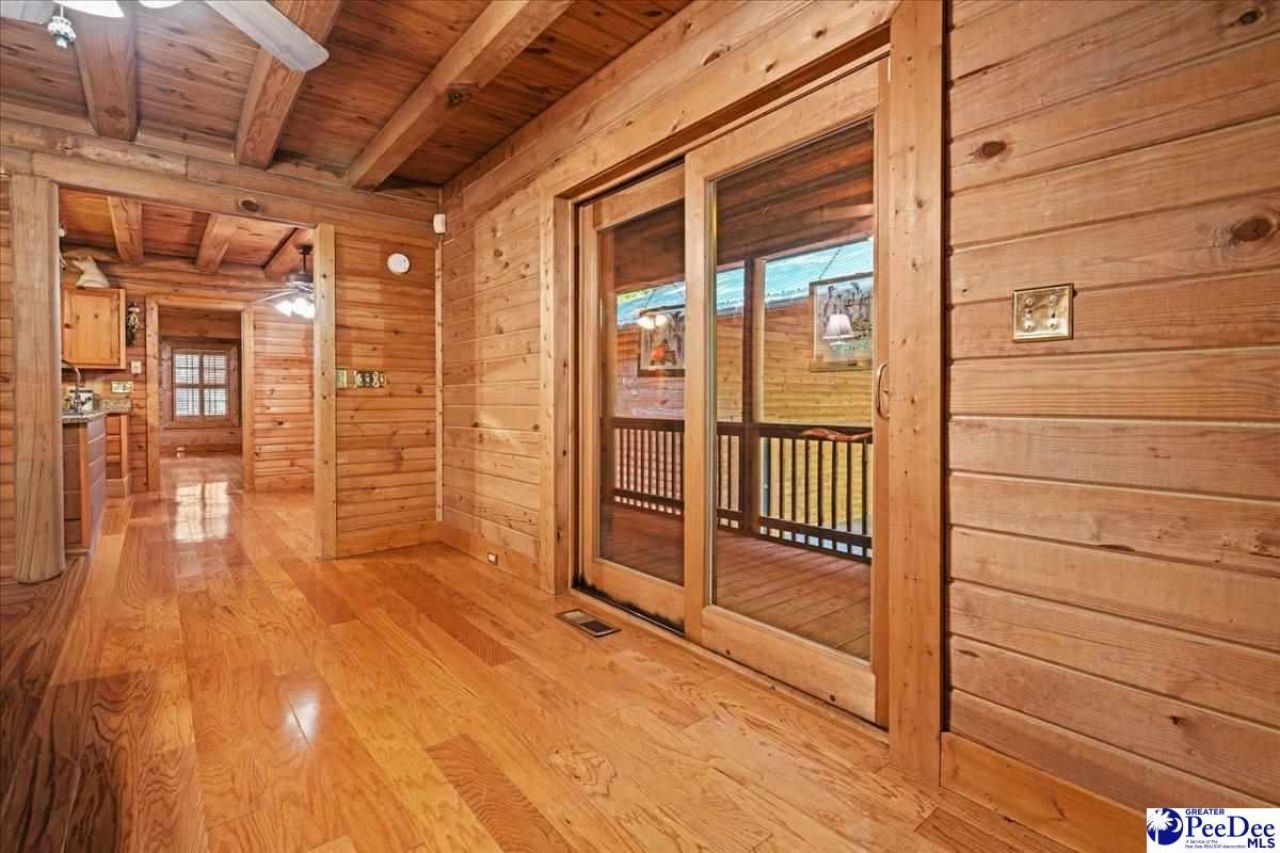 1804 Oakhill Court Photo 18