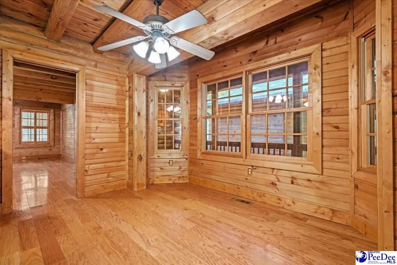 1804 Oakhill Court Photo 23