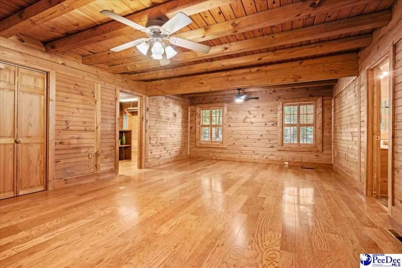 1804 Oakhill Court Photo 25