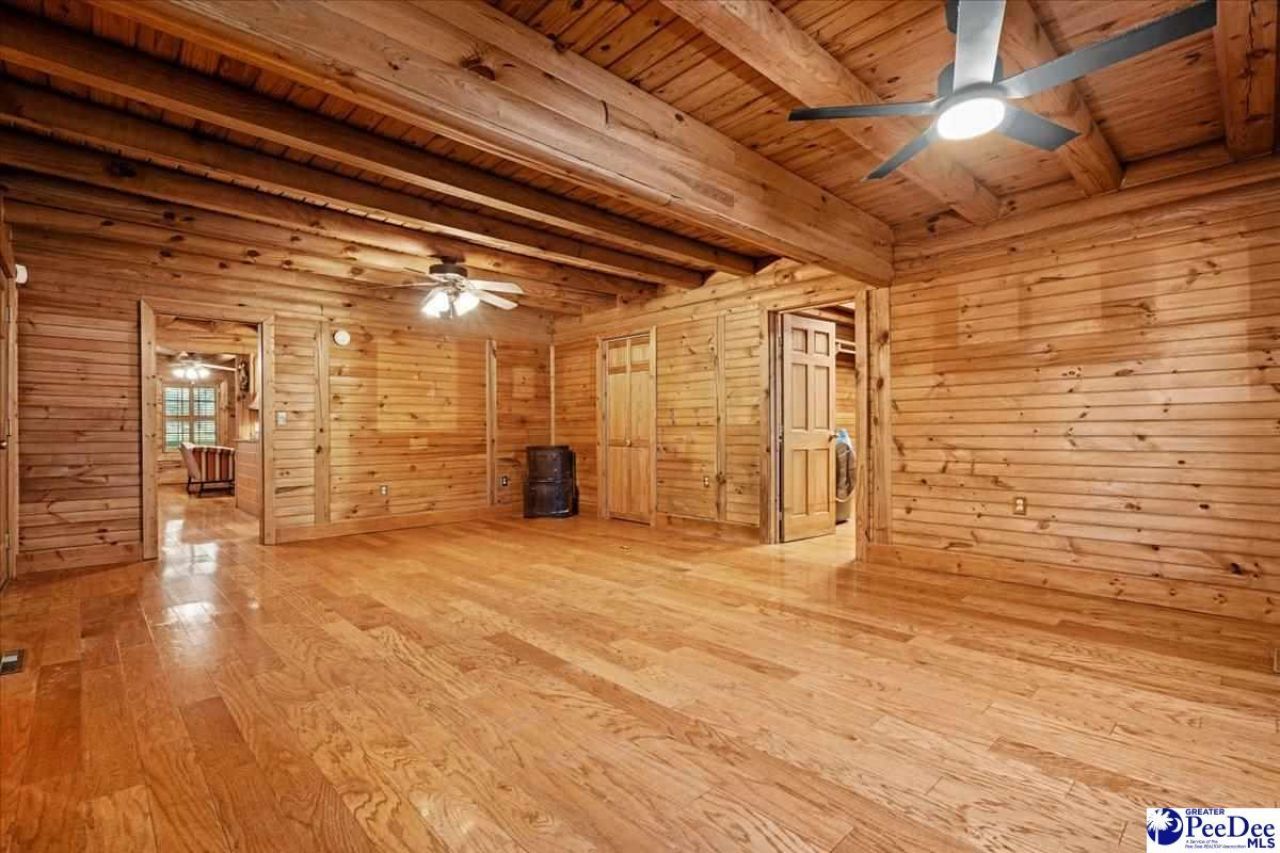 1804 Oakhill Court Photo 28