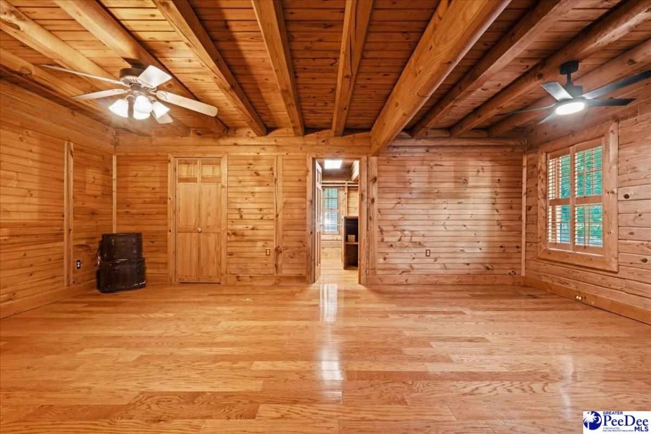 1804 Oakhill Court Photo 34