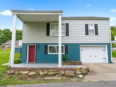 1425 Andmore Street, Morgantown, WV 26508