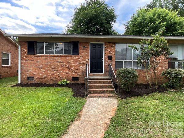 4928 Malibu Drive , Charlotte, NC 28215