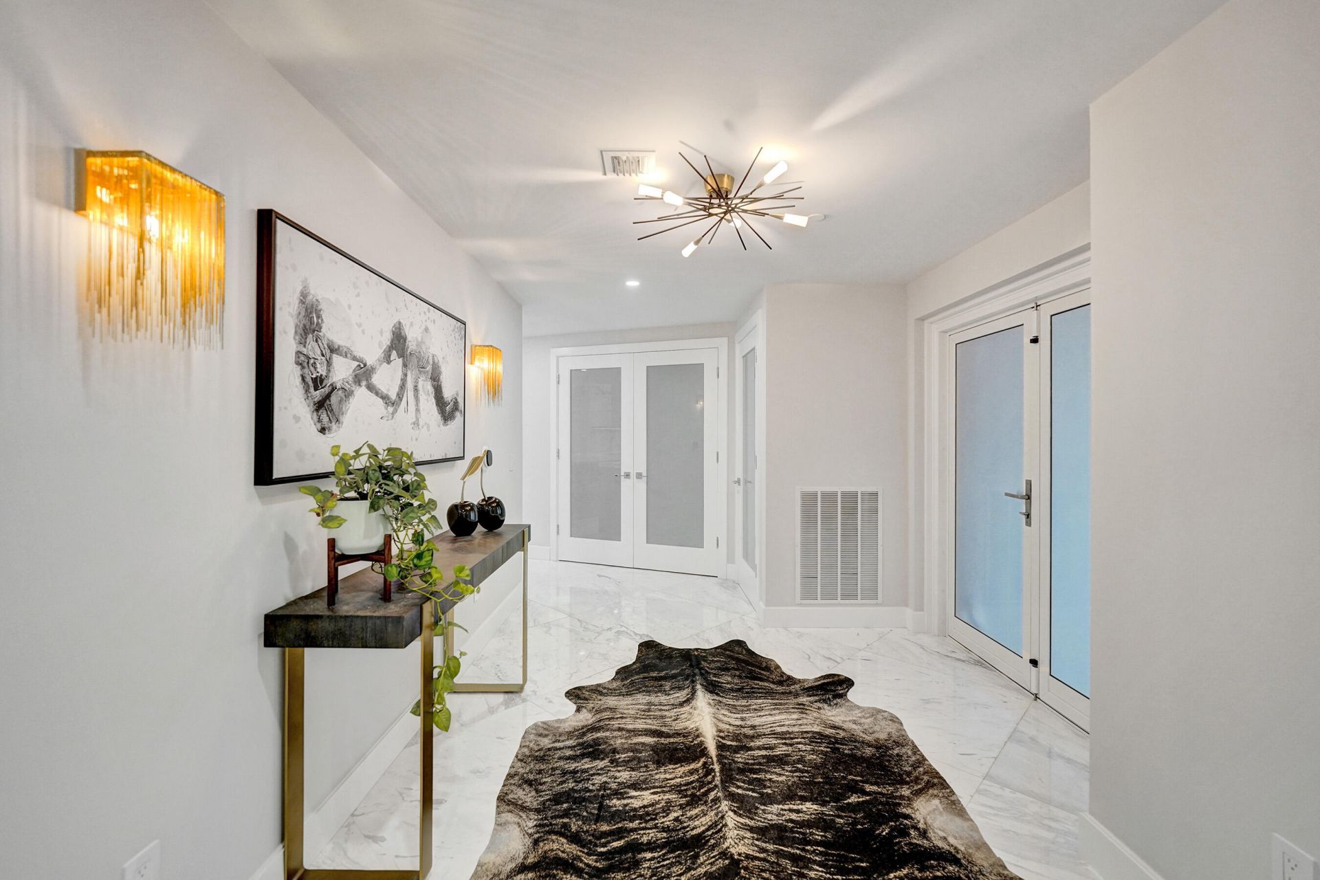 615 Bayshore Drive, Unit 402, Fort Lauderdale, FL 33304 Photo