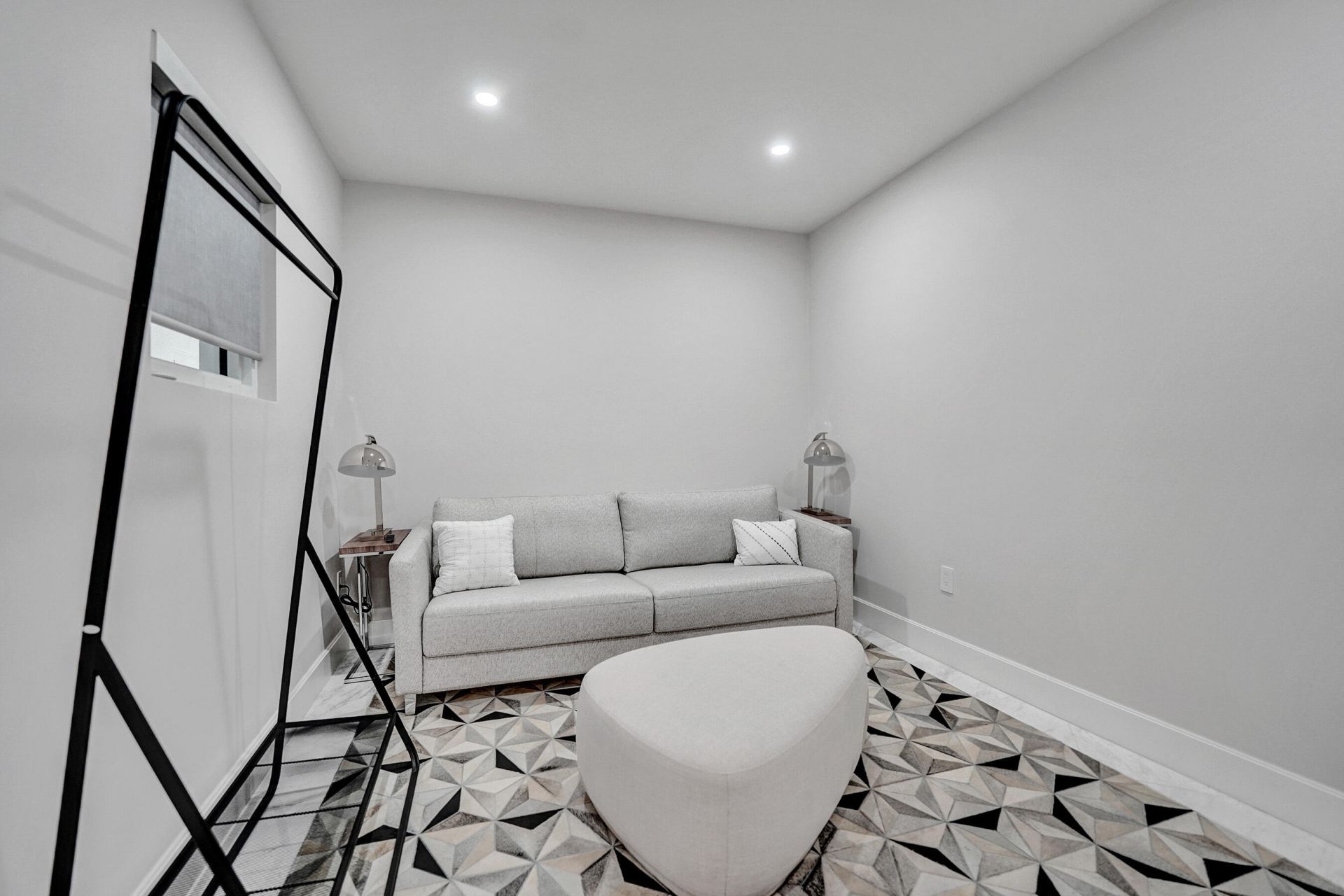 615 Bayshore Drive, Unit 402, Fort Lauderdale, FL 33304 Photo