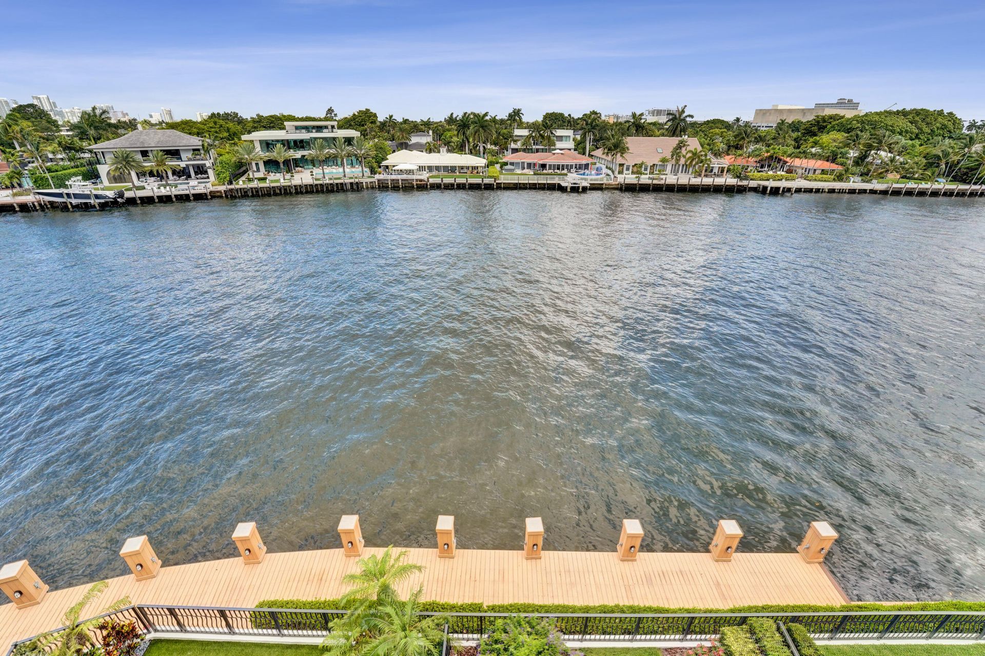 615 Bayshore Drive, Unit 402, Fort Lauderdale, FL 33304 Photo
