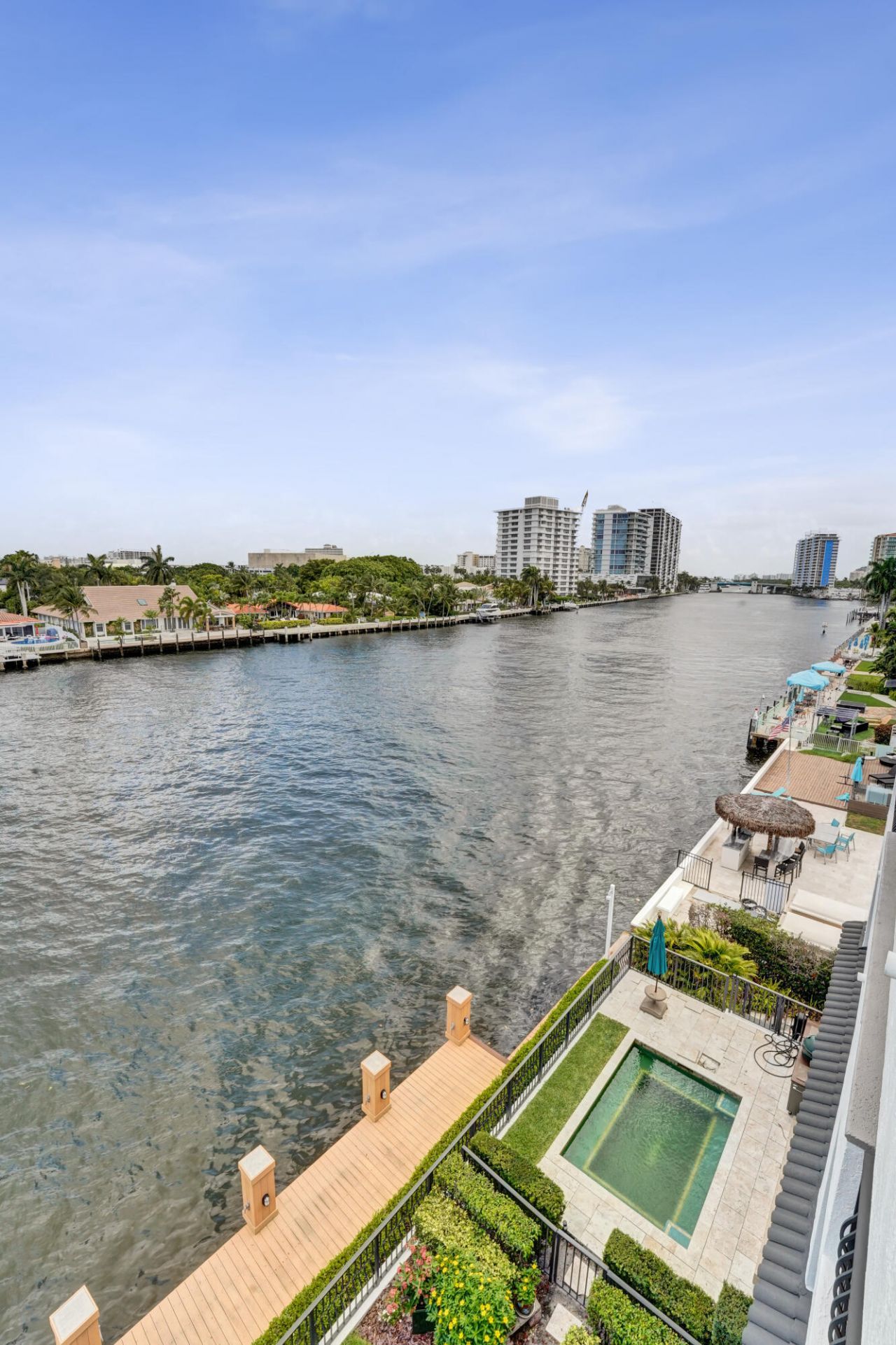 615 Bayshore Drive, Unit 402, Fort Lauderdale, FL 33304 Photo