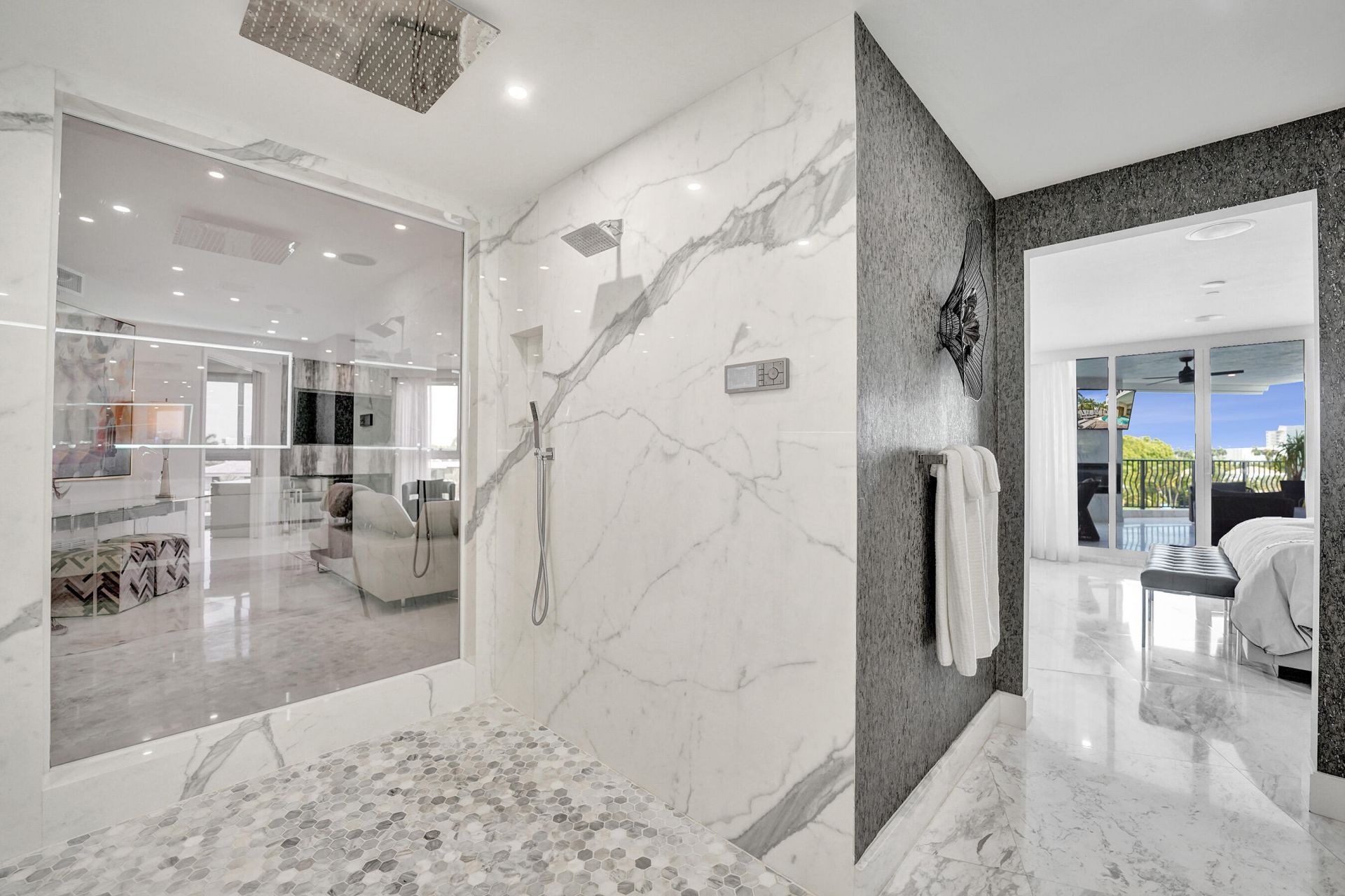 615 Bayshore Drive, Unit 402, Fort Lauderdale, FL 33304 Photo