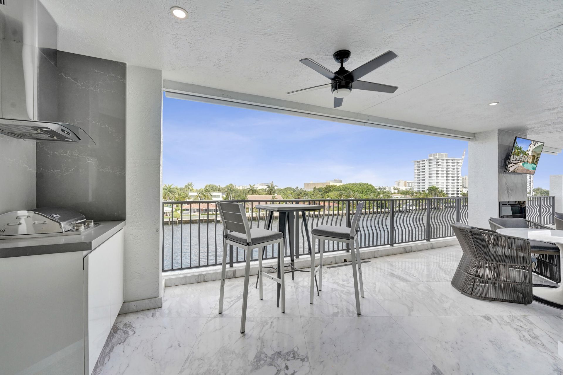 615 Bayshore Drive, Unit 402, Fort Lauderdale, FL 33304 Photo