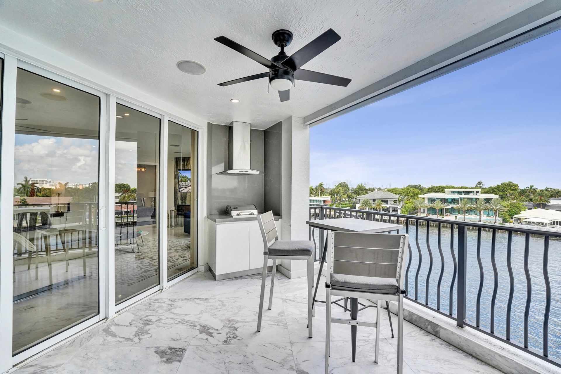 615 Bayshore Drive, Unit 402, Fort Lauderdale, FL 33304 Photo