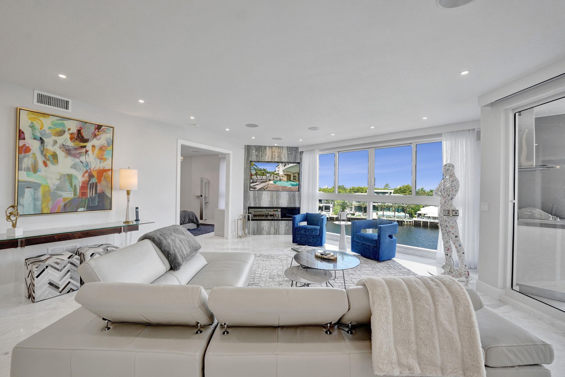 615 Bayshore Drive, Unit 402, Fort Lauderdale, FL 33304 Photo