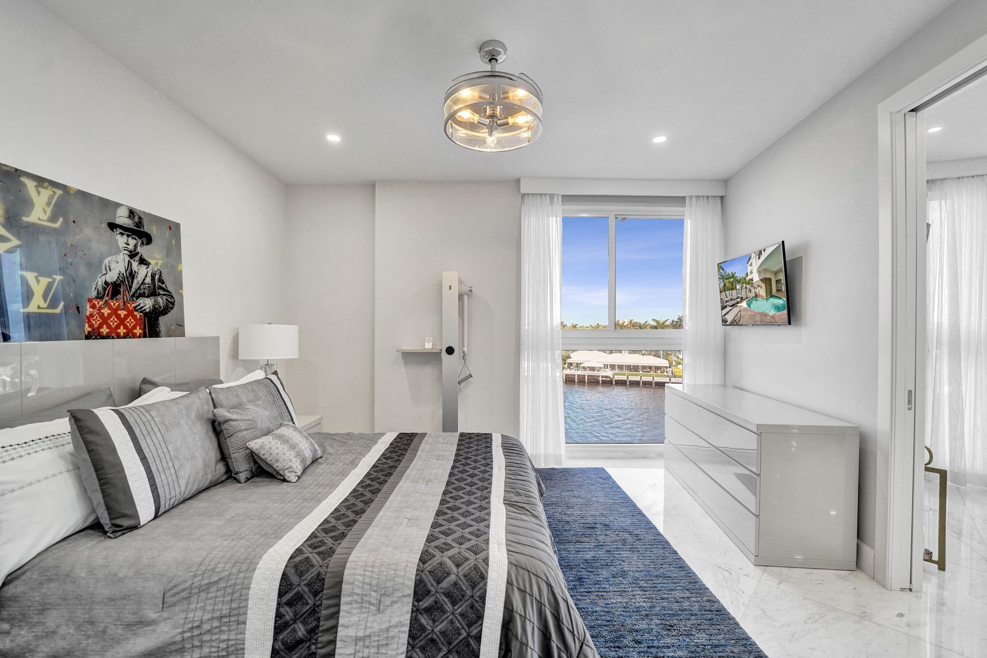 615 Bayshore Drive, Unit 402, Fort Lauderdale, FL 33304 Photo